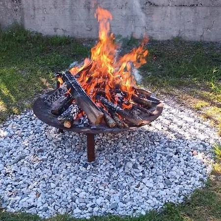 House Apartma Cebela With Jacuzzi * Gozd Martuljek