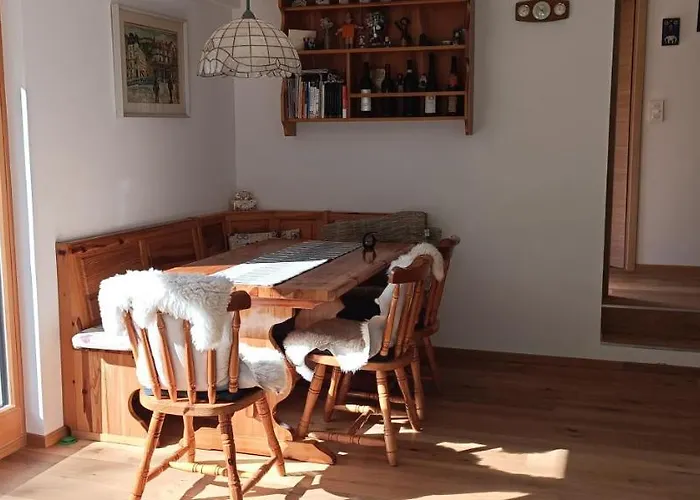 House Apartma Cebela With Jacuzzi דירה