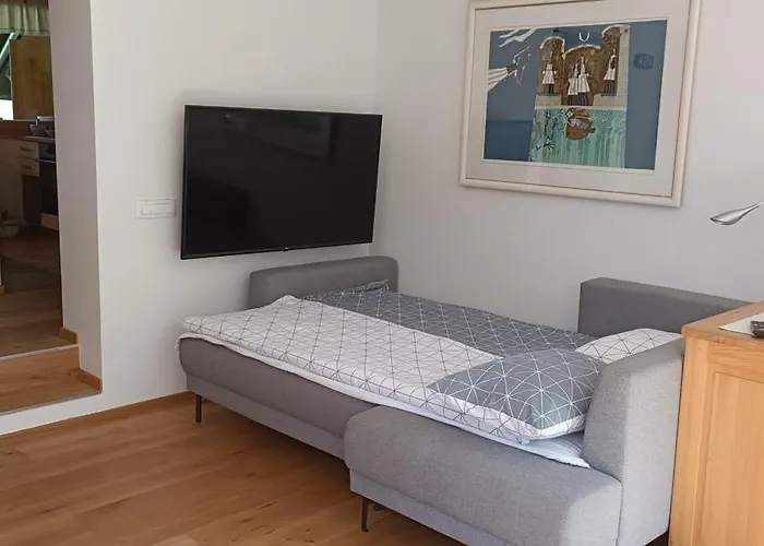 דירה House Apartma Cebela With Jacuzzi