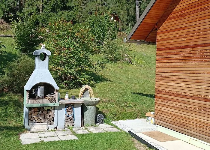 דירה House Apartma Cebela With Jacuzzi *